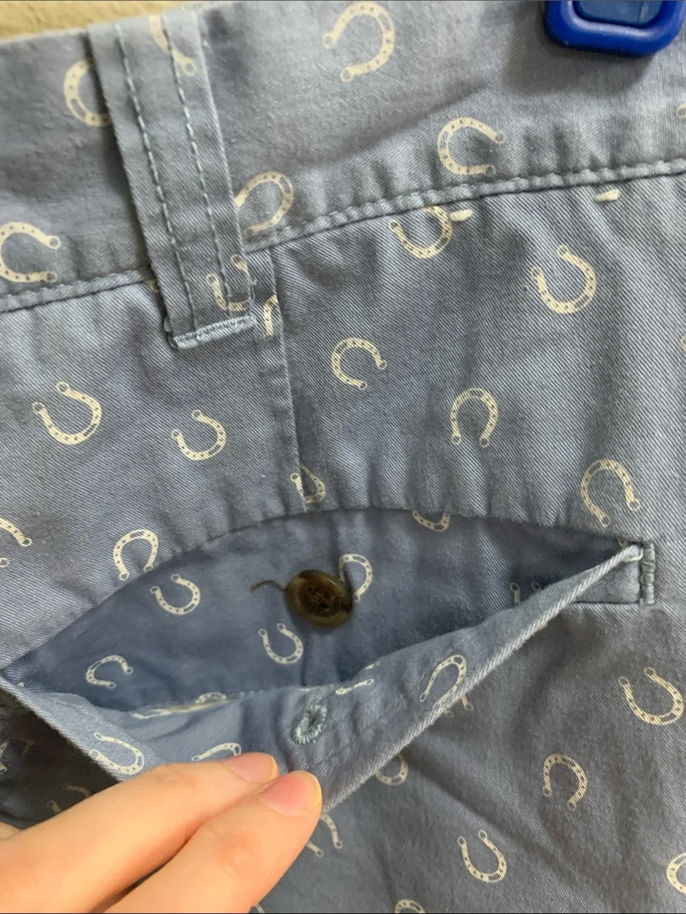 J. Crew Gramercy Blue Flat Front Chino Shorts Horseshoe Pattern Men’s 34W Cotton
